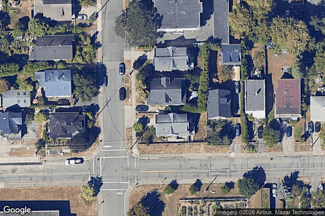 Aerial view of 847 Carrie St, Esquimalt