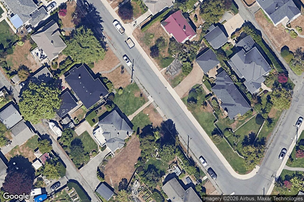 Aerial view of 2553 Dufferin Ave, Oak Bay