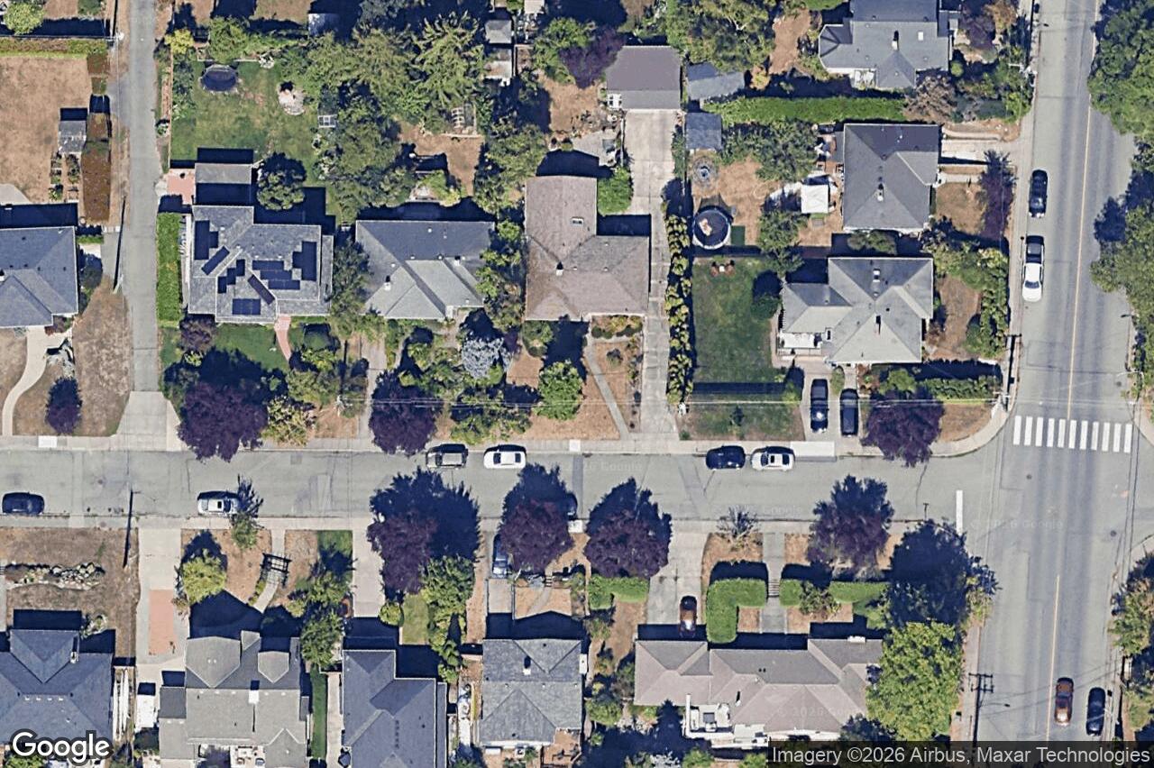 Aerial view of 2248 Pacific Ave, Oak Bay