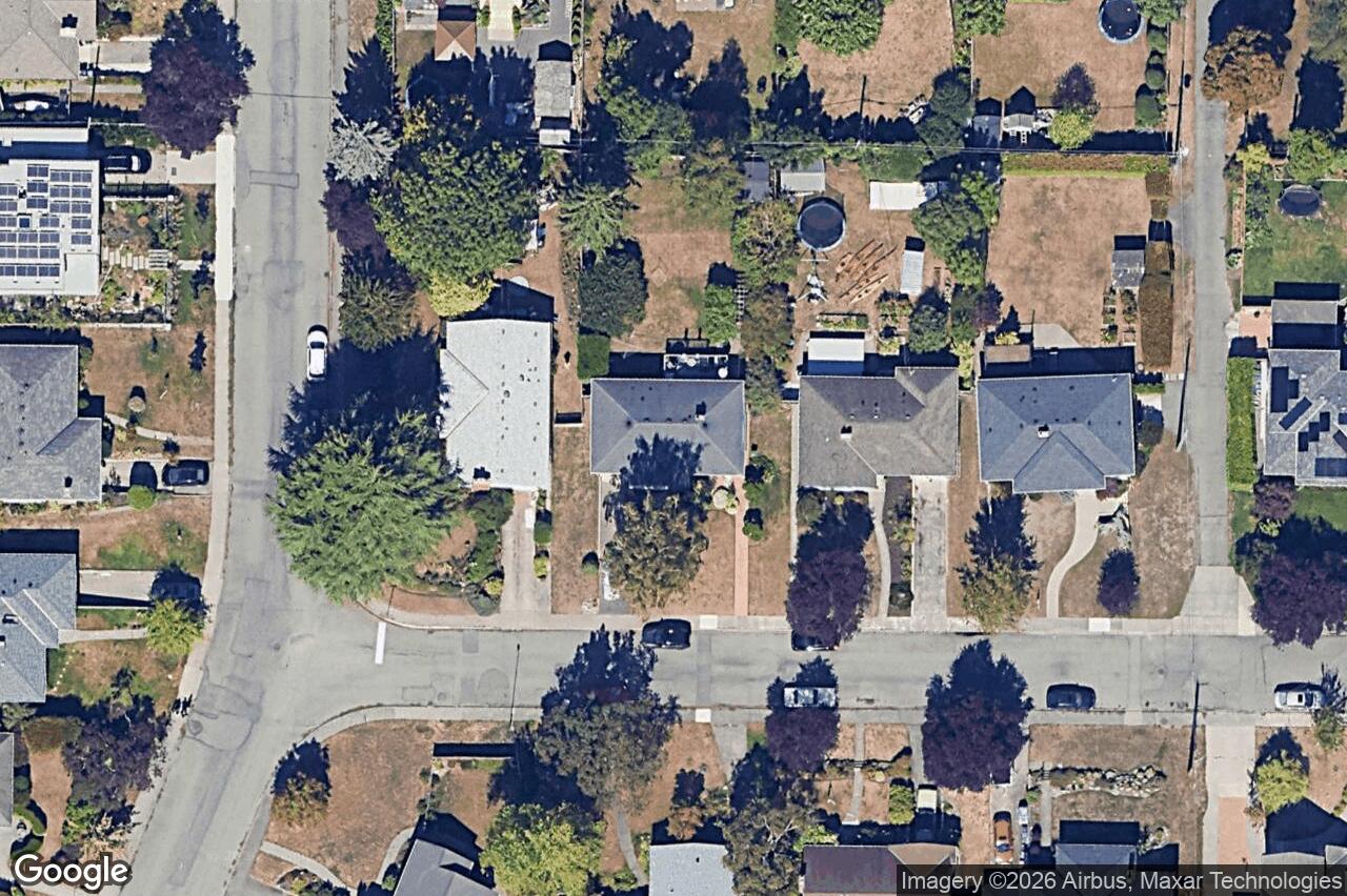 Aerial view of 2228 Pacific Ave, Oak Bay