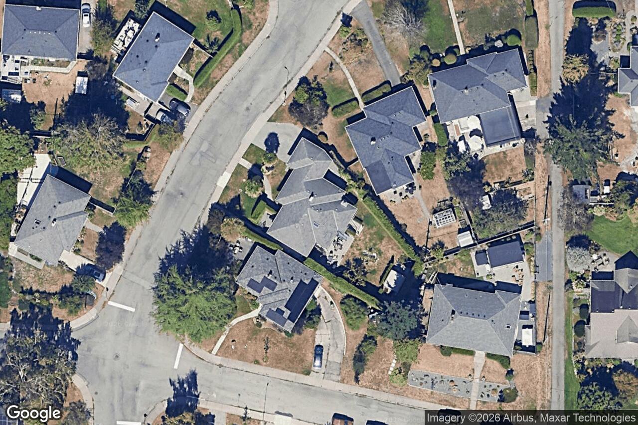 Aerial view of 2861 Eastdowne Rd, Oak Bay