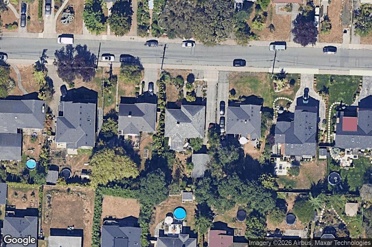 Aerial view of 2047 Neil St, Oak Bay