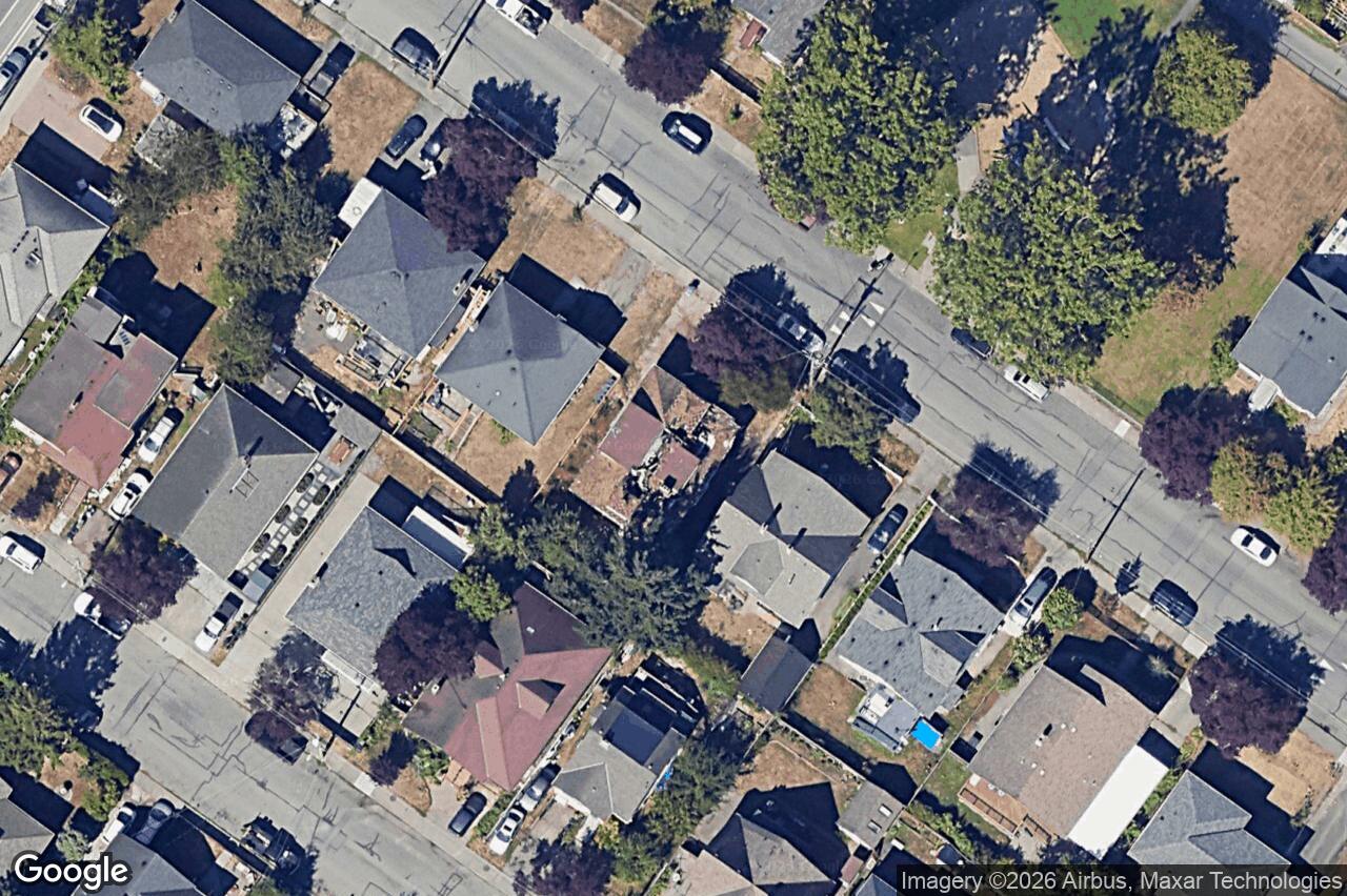 Aerial view of 525 Sumas St, Victoria