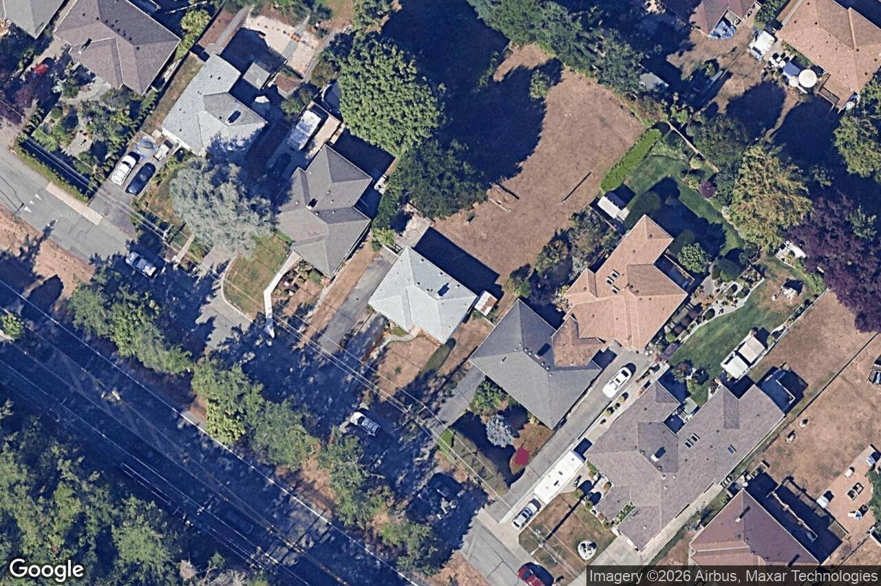 Aerial view of 1040 Craigflower Rd, Esquimalt