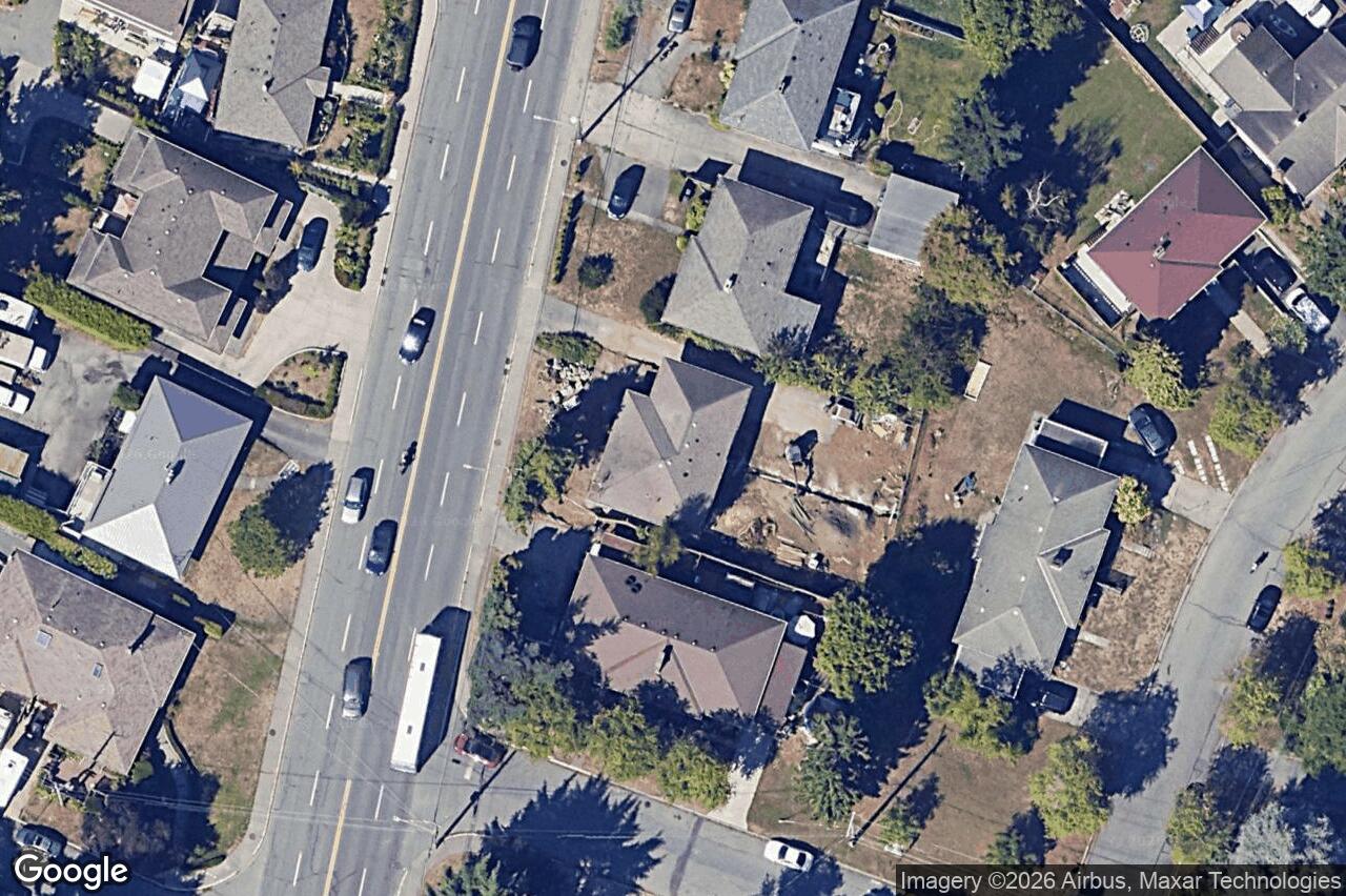 Aerial view of 1021 Tillicum Rd, Esquimalt