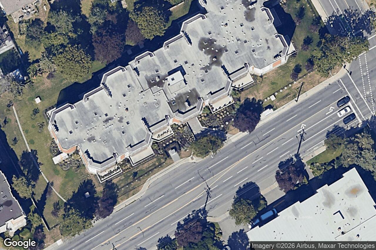 Aerial view of 403 – 1560 Hillside Ave, Victoria