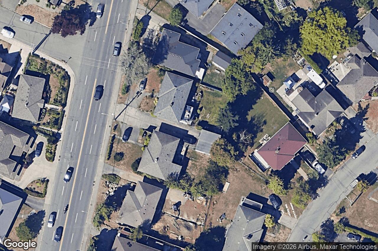 Aerial view of 411 – 1075 Tillicum Rd, Esquimalt