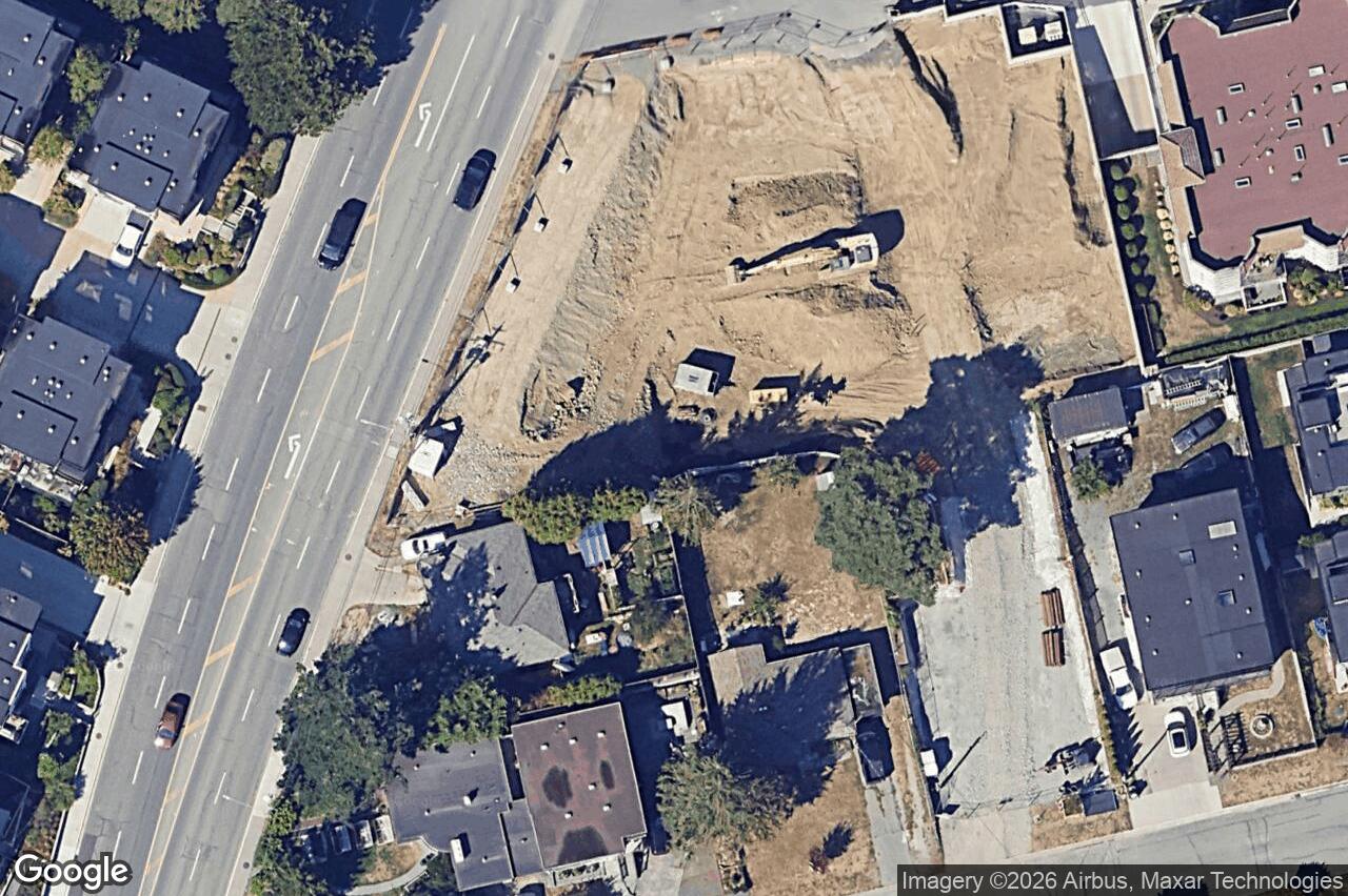 Aerial view of 416 – 1075 Tillicum Rd, Esquimalt