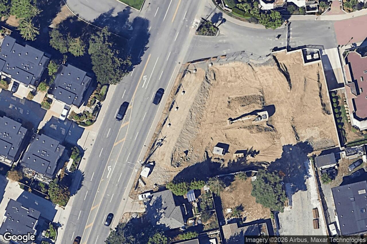 Aerial view of 418 – 1075 Tillicum Rd, Esquimalt