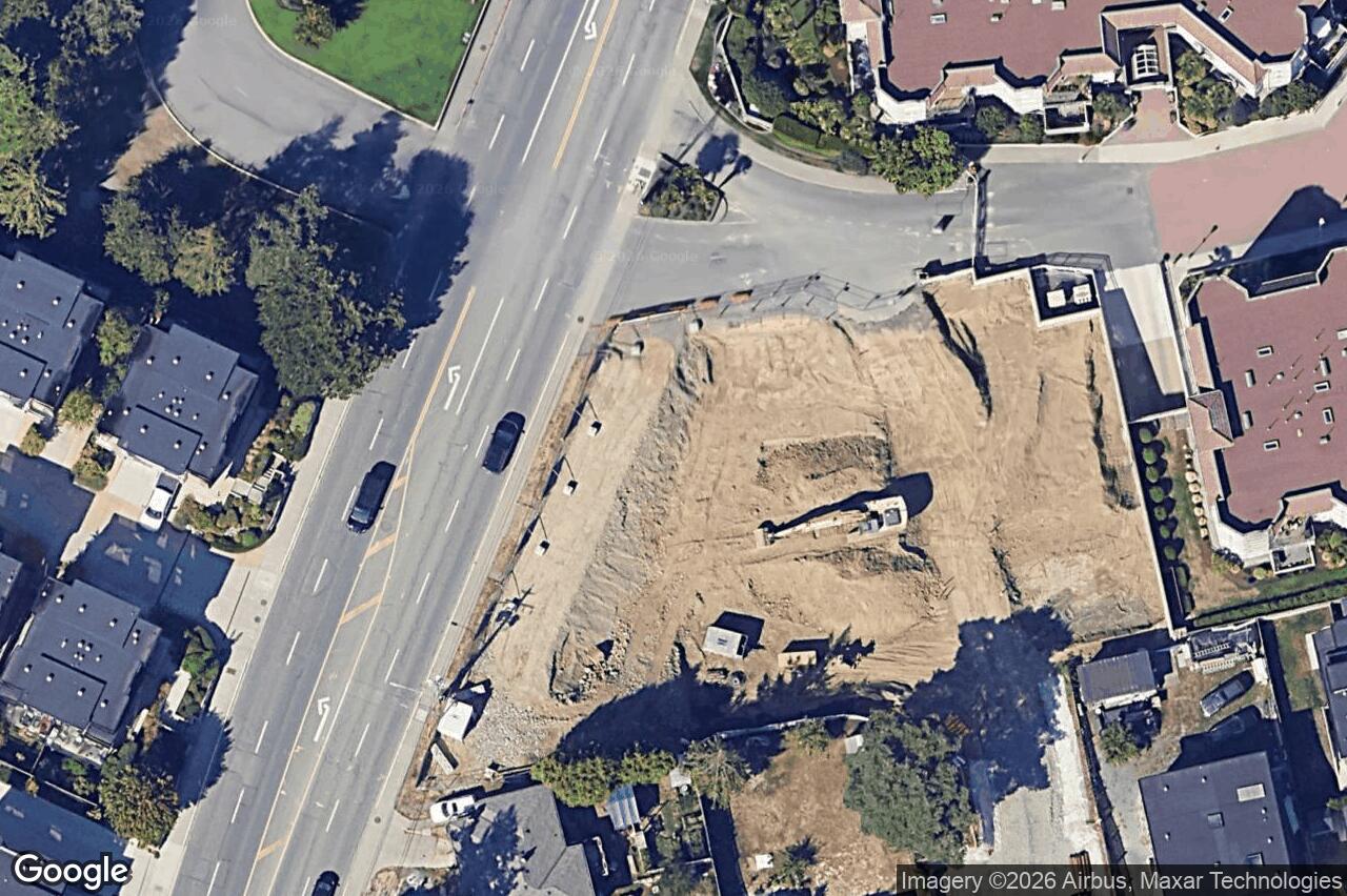 Aerial view of CRU 2 – 1075 Tillicum Rd, Esquimalt