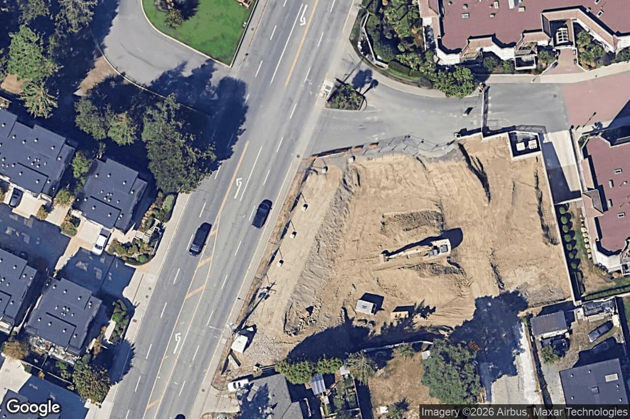 Aerial view of CRU 1 – 1075 Tillicum Rd, Esquimalt