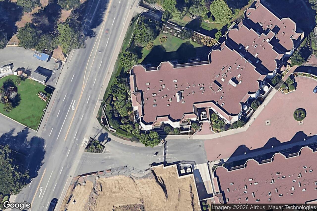 Aerial view of 4 – 1085 Tillicum Rd, Esquimalt