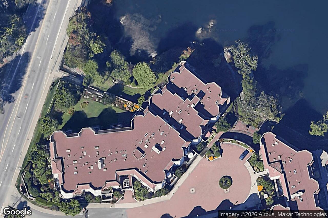 Aerial view of 306 – 1085 Tillicum Rd, Esquimalt