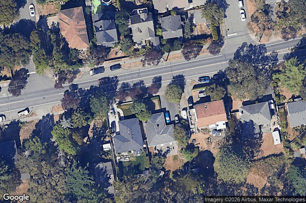 Aerial view of 1213 Finlayson St, Victoria