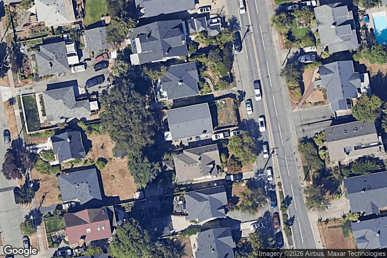 Aerial view of 3128 Quadra St, Victoria