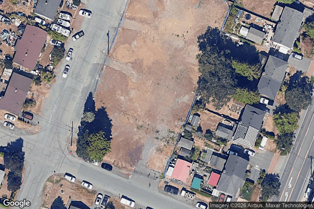 Aerial view of 106 – 916 Orono Ave, Langford