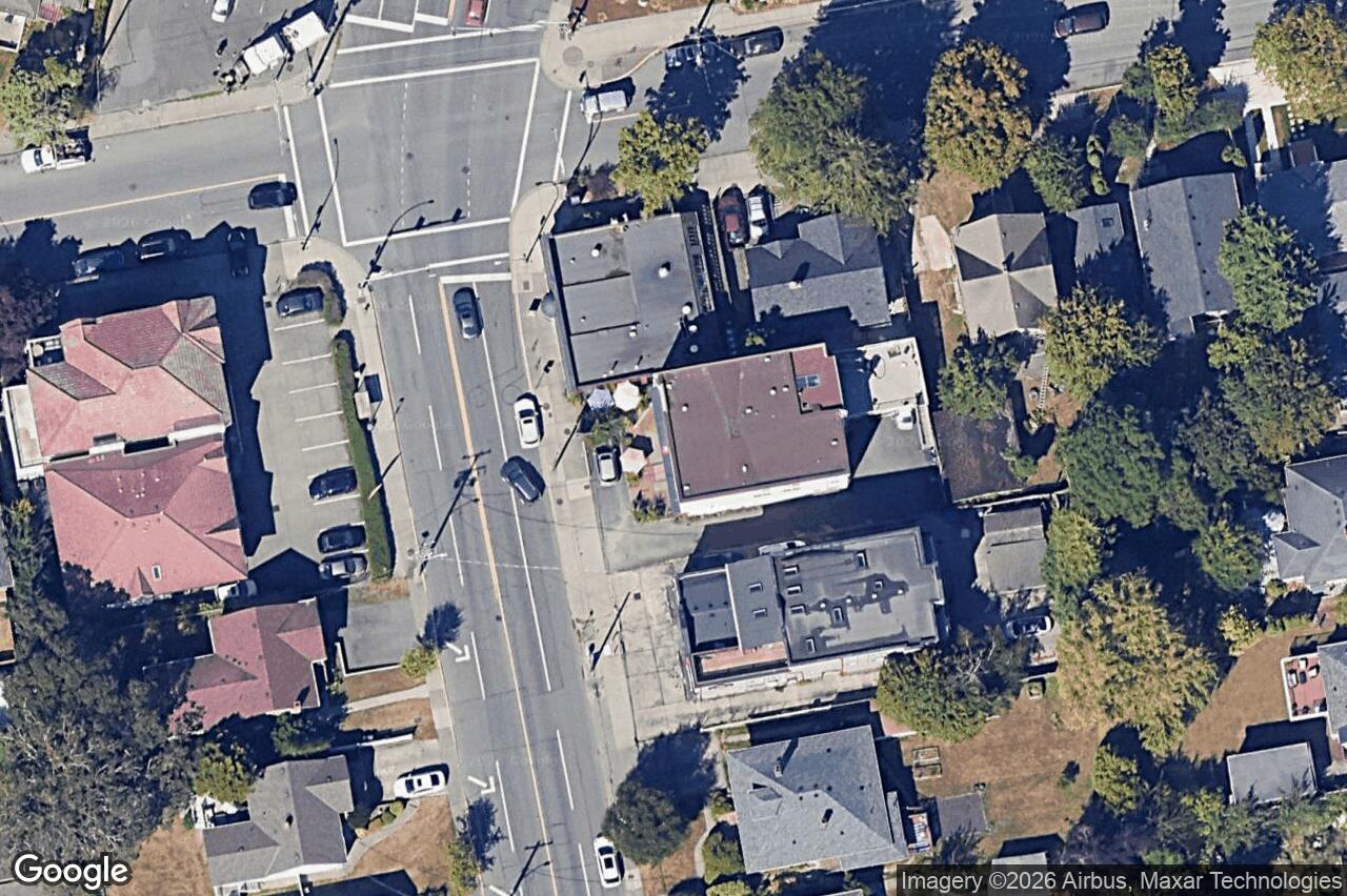 Aerial view of 3185 Quadra St, Victoria