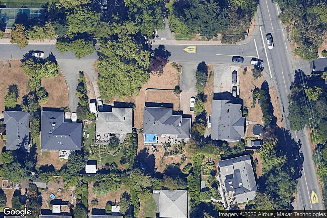 Aerial view of 1797 Mcrae Ave, Saanich
