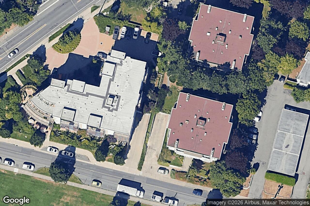 Aerial view of 307 – 935 Cloverdale Ave, Saanich