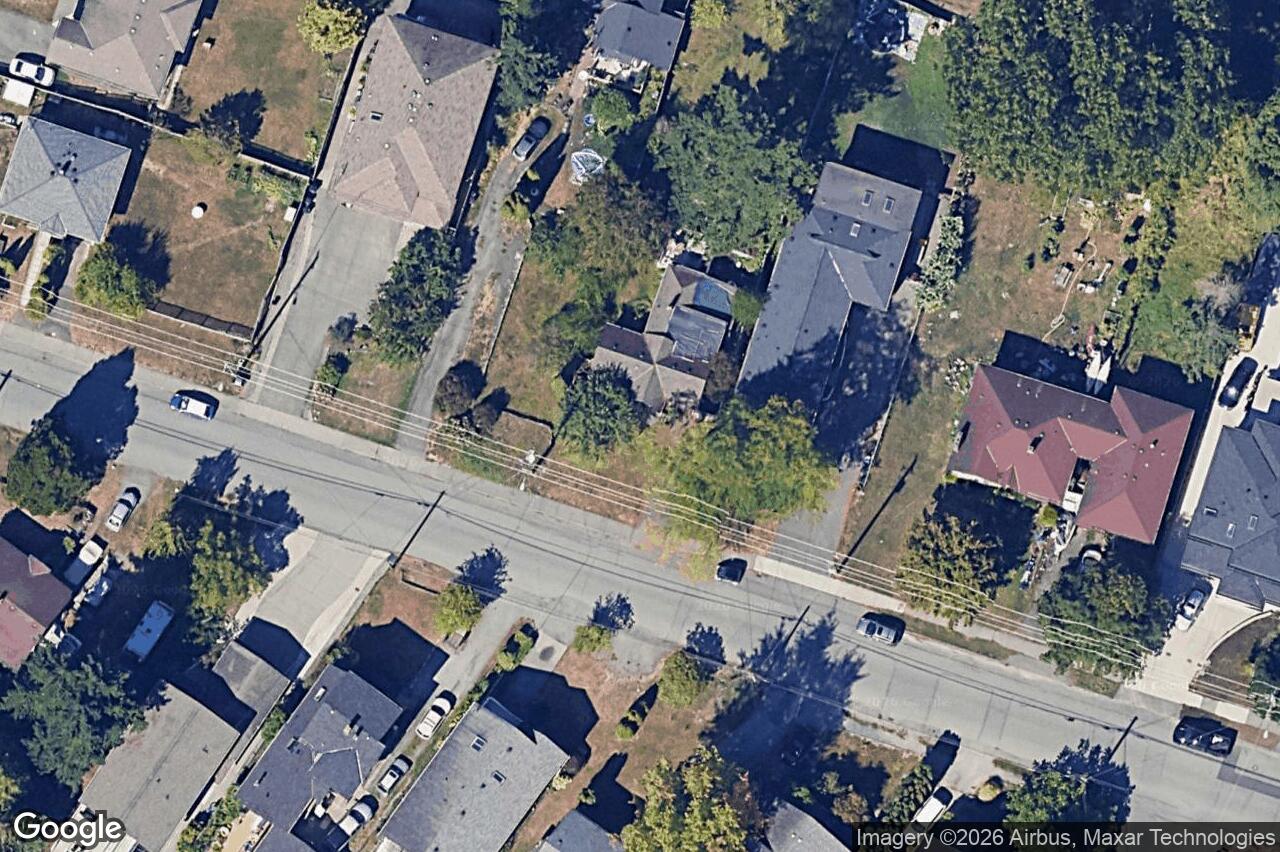 Aerial view of 70 Hampton Rd, Saanich