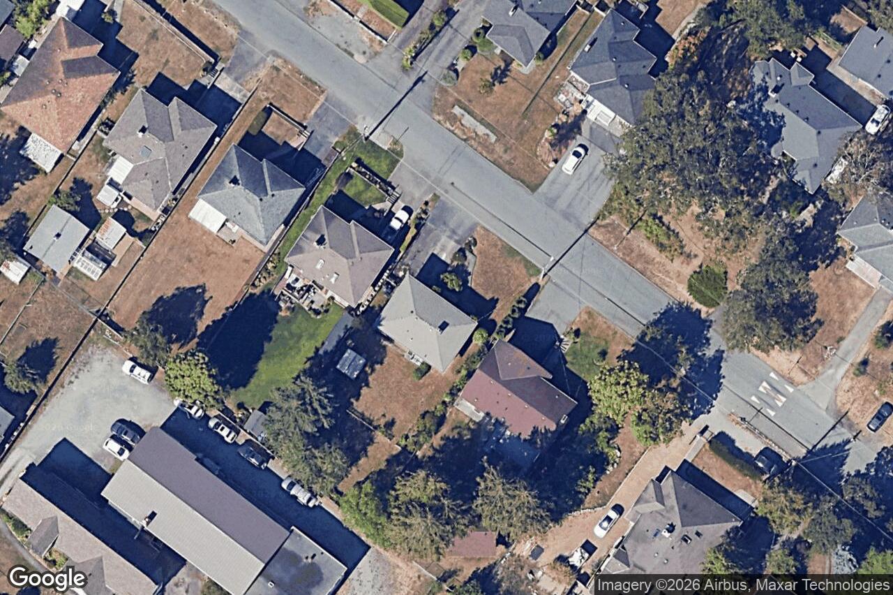 Aerial view of 547 Davida Ave, Saanich