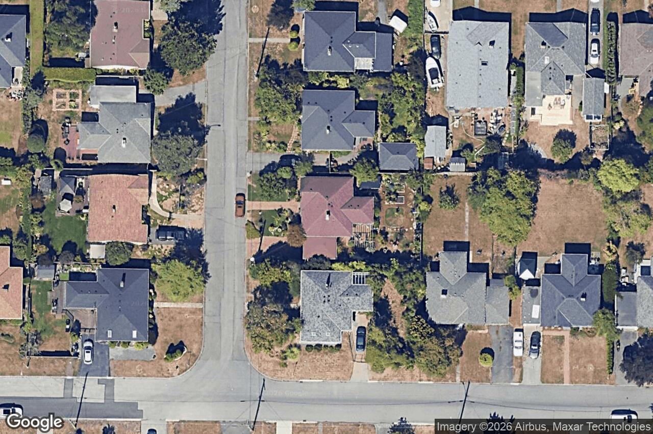 Aerial view of 3411 St. Matthew St, Saanich
