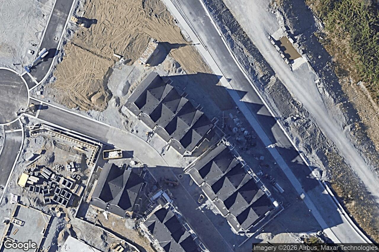 Aerial view of 2844 Turnstyle Cres, Langford