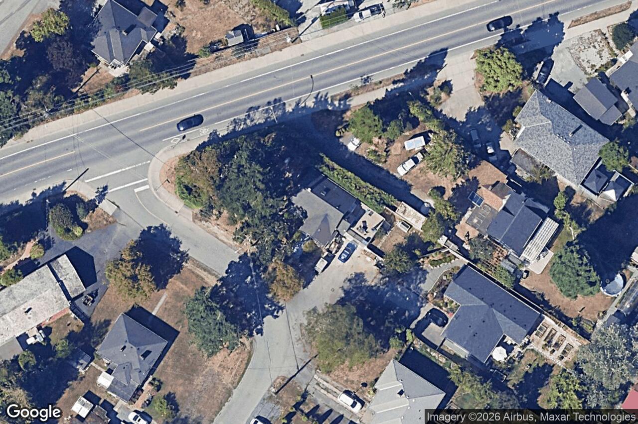 Aerial view of 2875 Rockwell Ave, Saanich