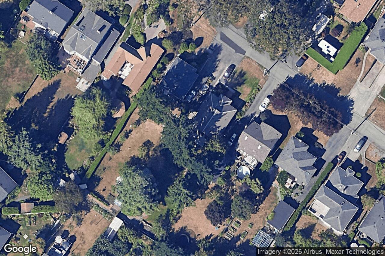 Aerial view of 715 Middleton St, Saanich