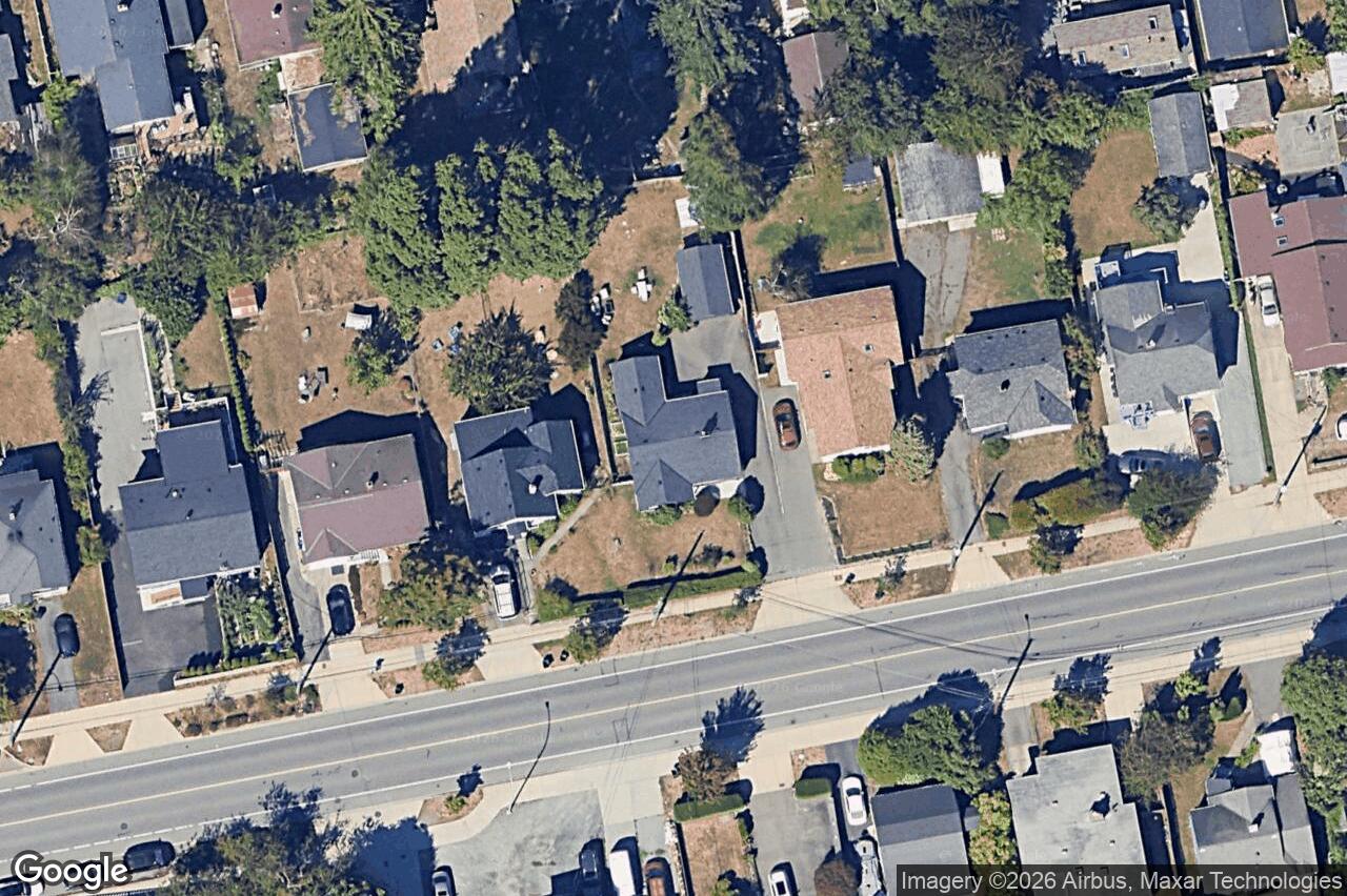 Aerial view of 958 Tattersall Dr, Saanich