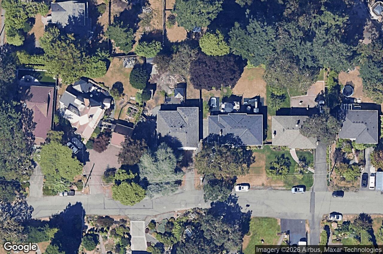 Aerial view of 1274 Tattersall Dr, Saanich