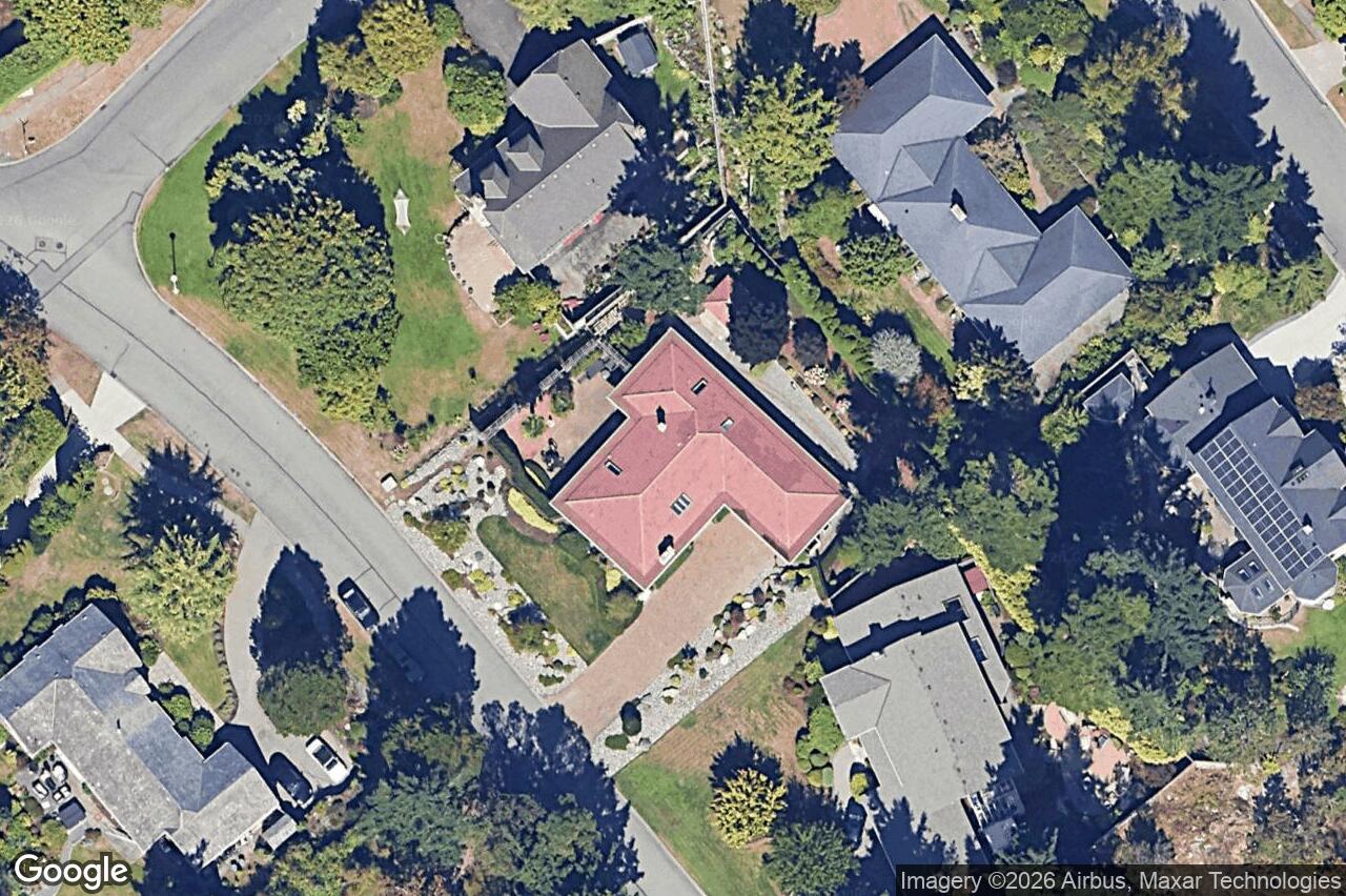 Aerial view of 2770 Arbutus Rd, Saanich
