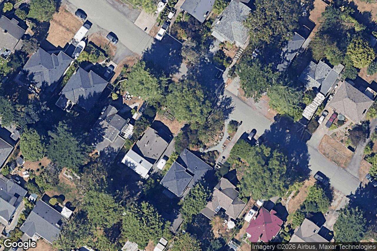 Aerial view of 833 Leslie Dr, Saanich