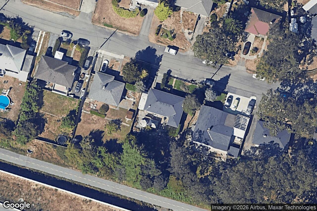 Aerial view of 611 Sedger Rd, Saanich