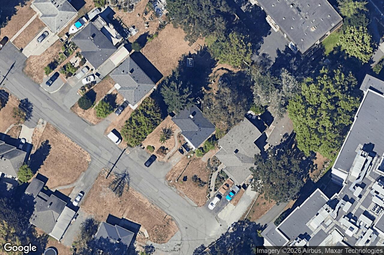 Aerial view of 120 Kamloops Ave, Saanich