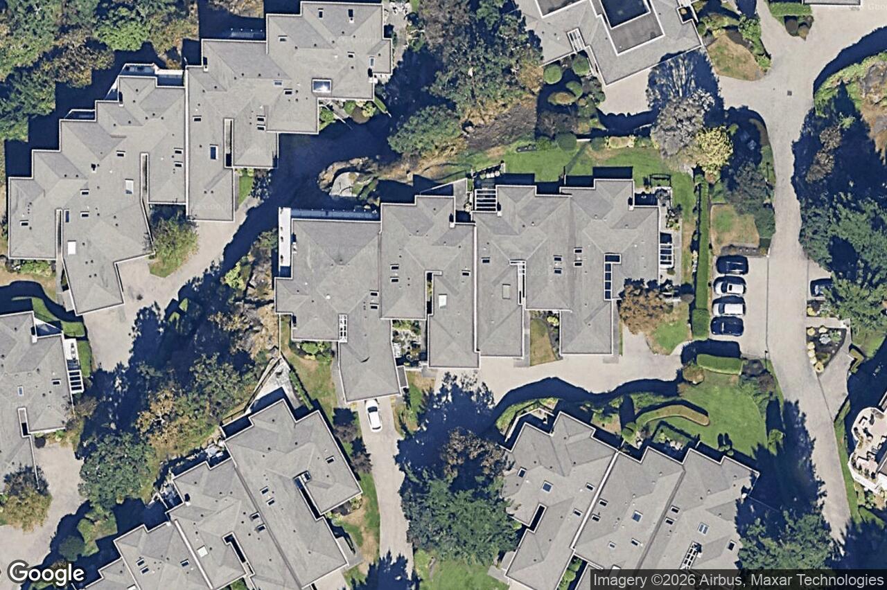 Aerial view of 607 – 2829 Arbutus Rd, Saanich