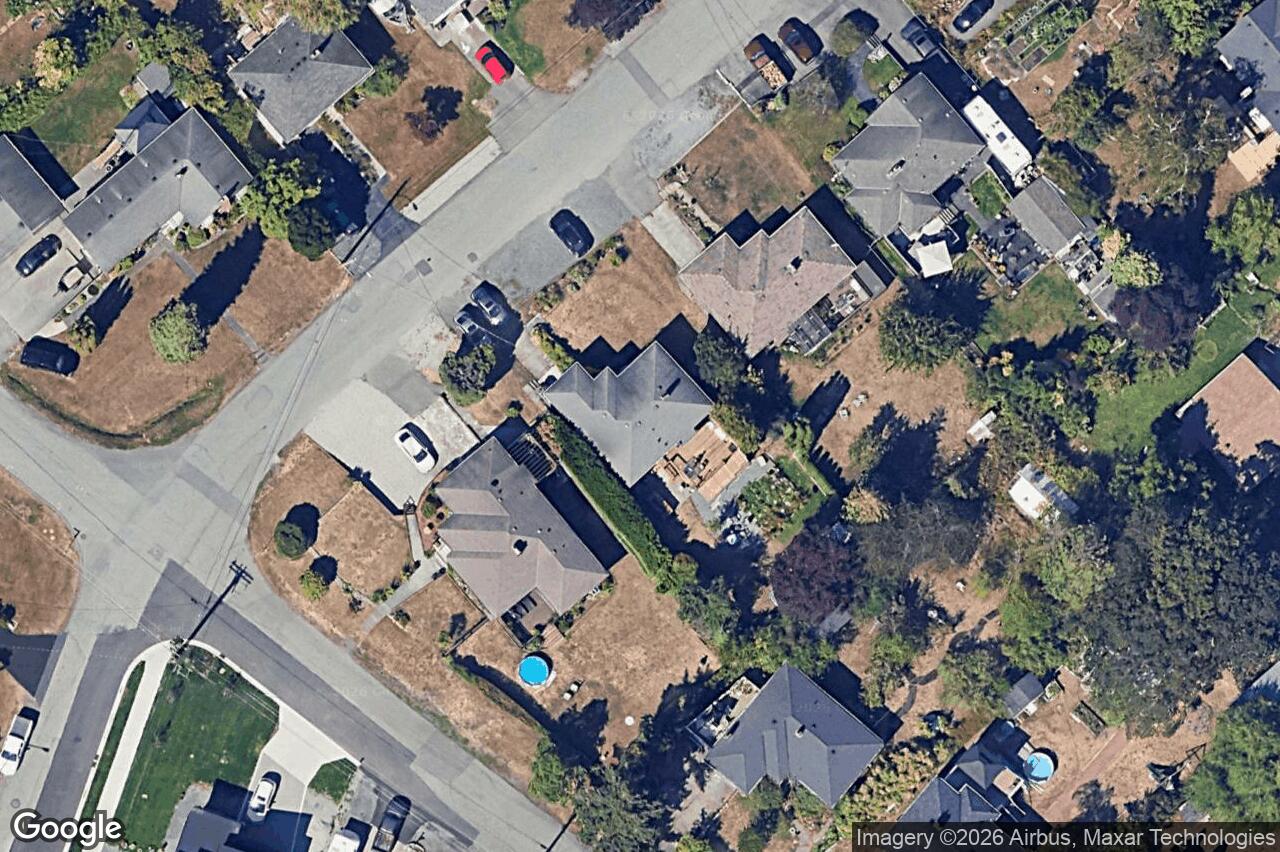 Aerial view of 3855 Seaton St, Saanich