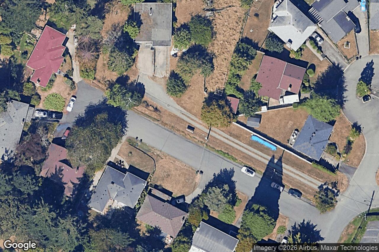 Aerial view of 1 – 1520 Louise Pl, Saanich