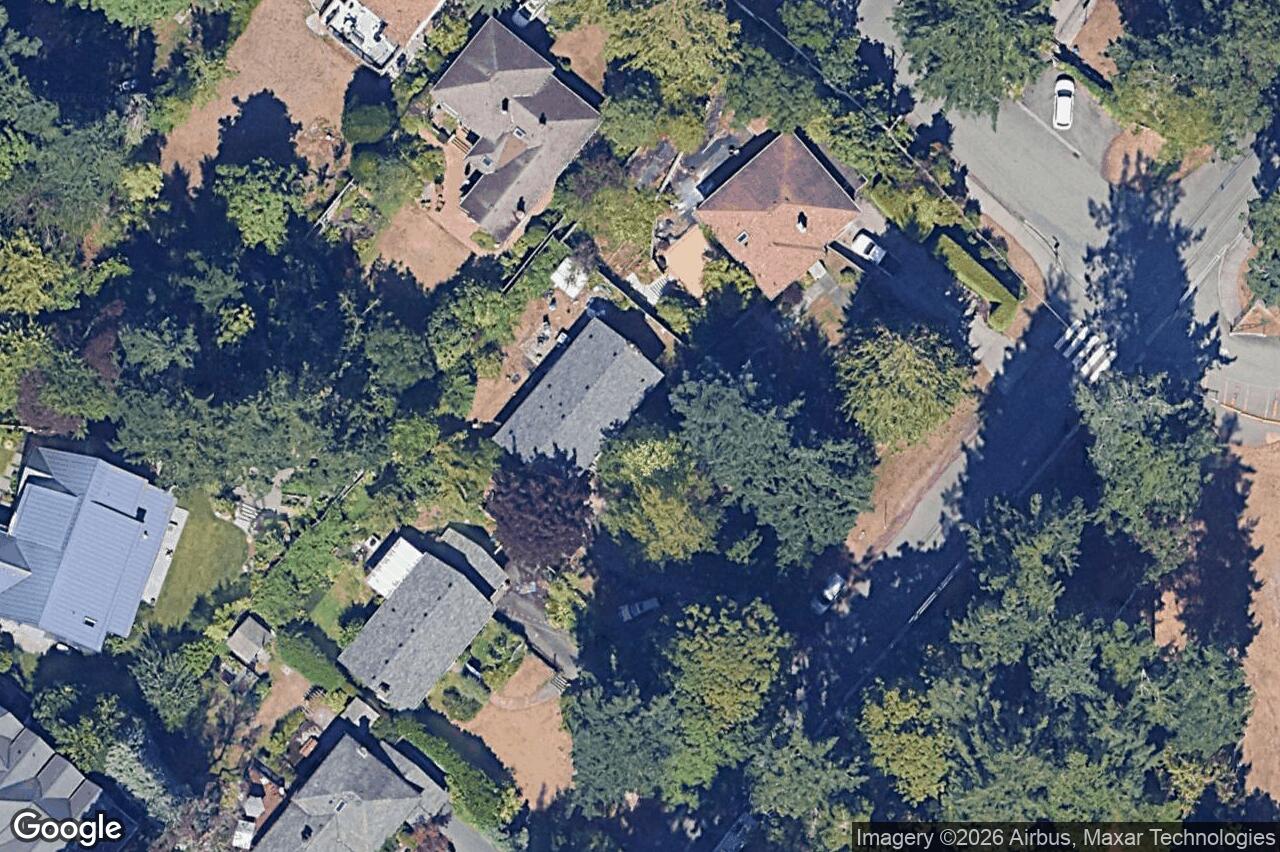 Aerial view of 3855 Haro Rd, Saanich