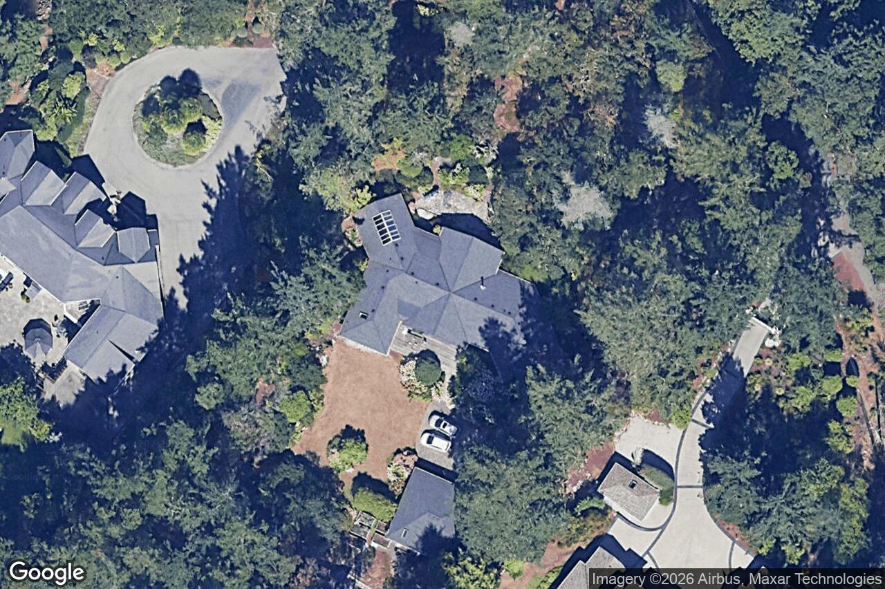 Aerial view of 2623 Queenswood Dr, Saanich