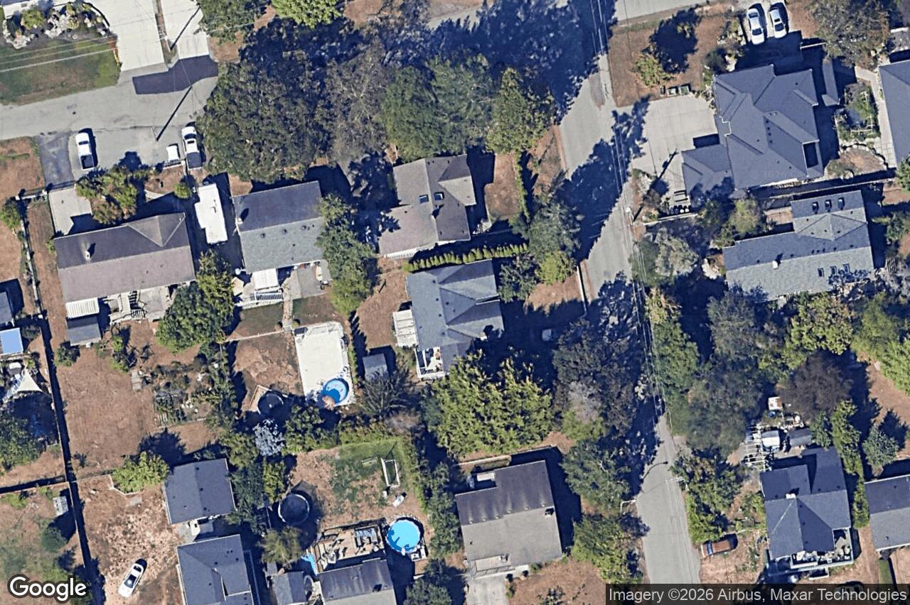 Aerial view of 3944 Rainbow St, Saanich