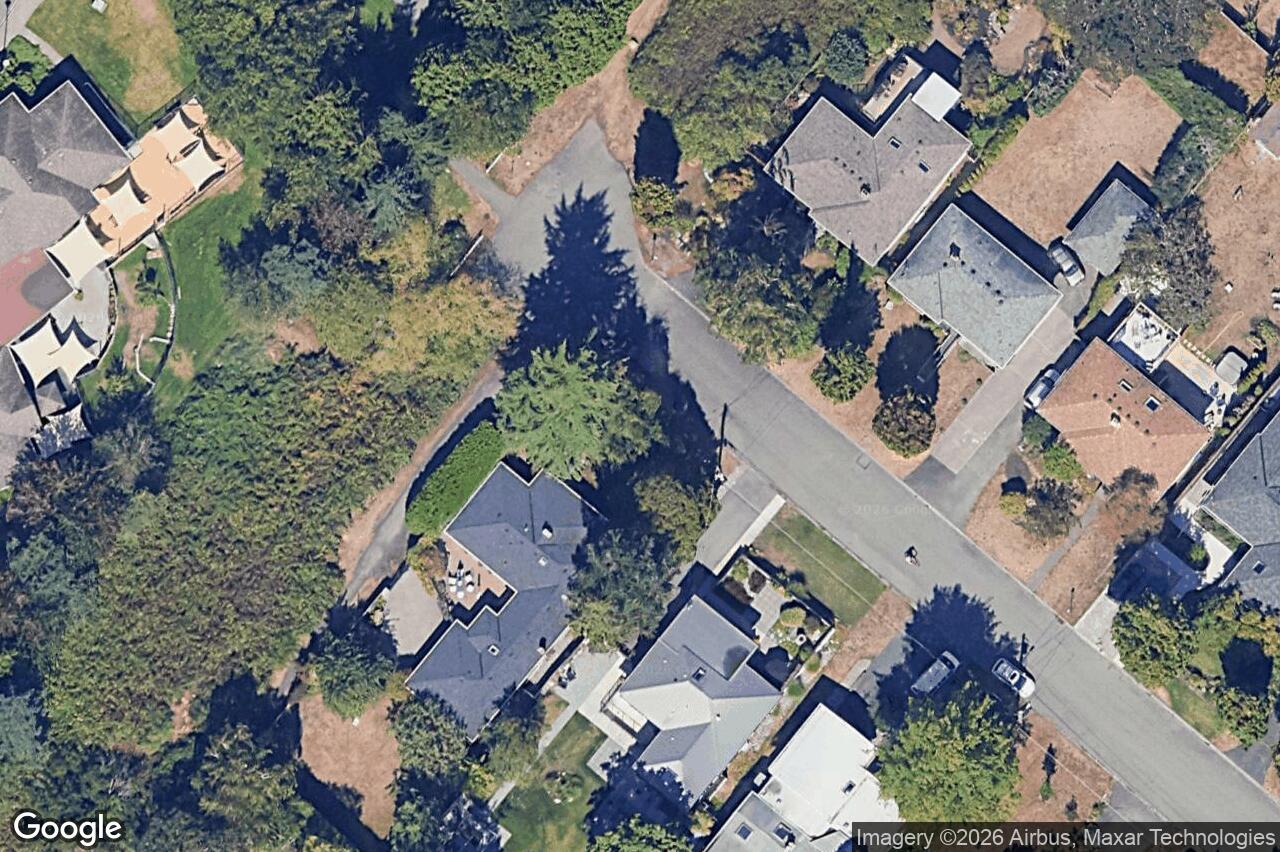 Aerial view of 2425 Camelot Rd, Saanich