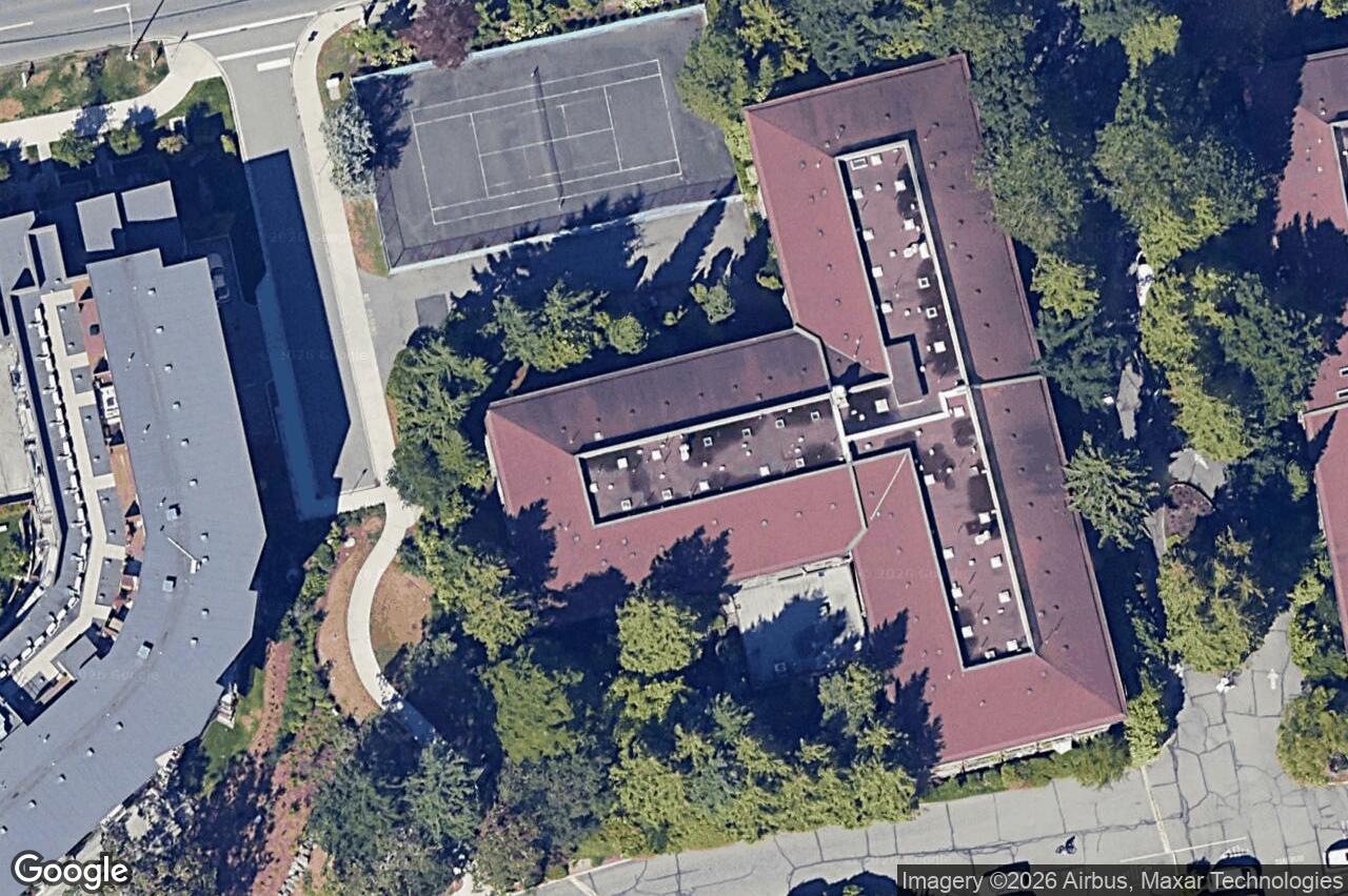 Aerial view of 408 – 1005 McKenzie Ave, Saanich