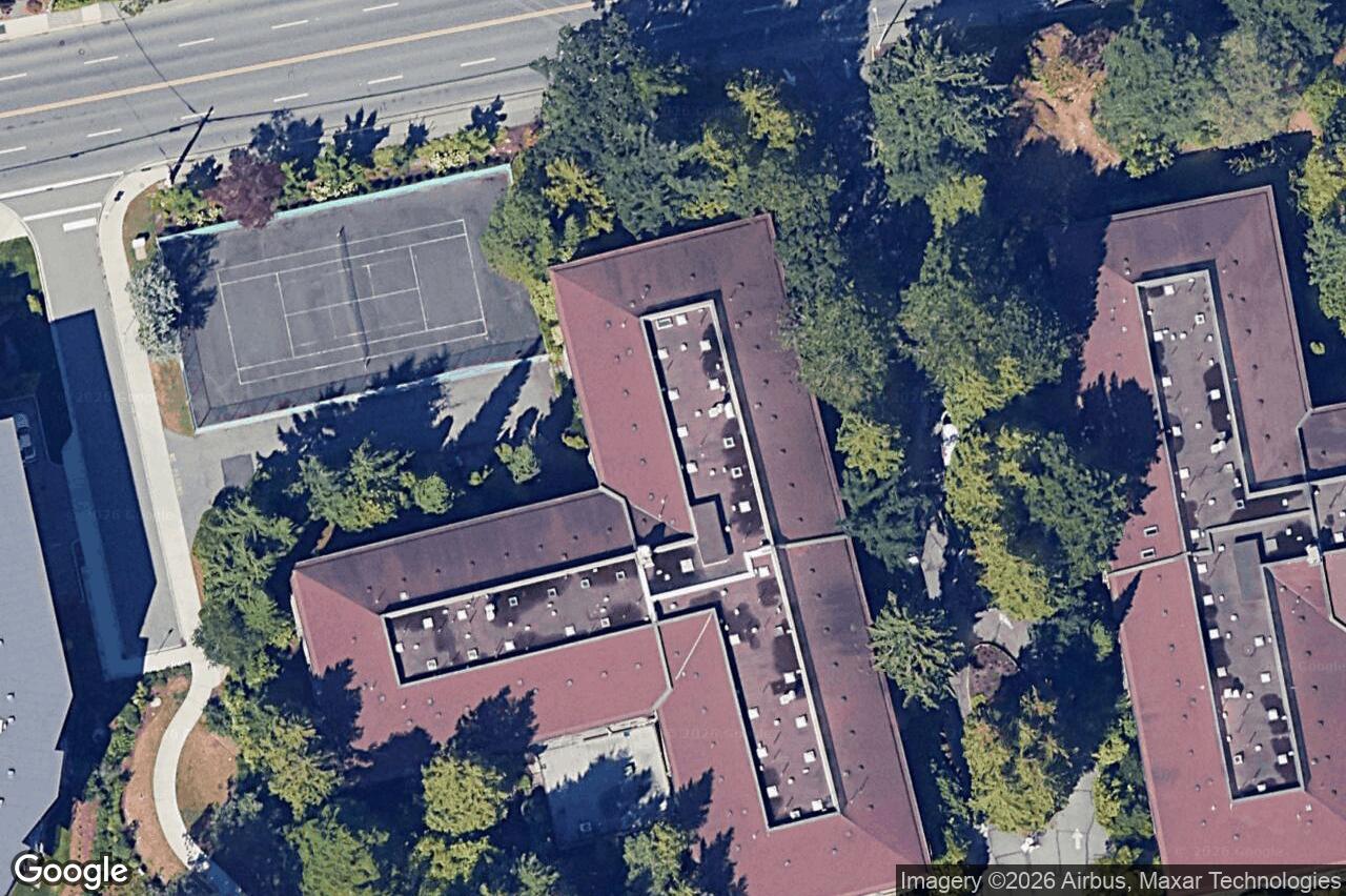 Aerial view of 419 – 1005 McKenzie Ave, Saanich
