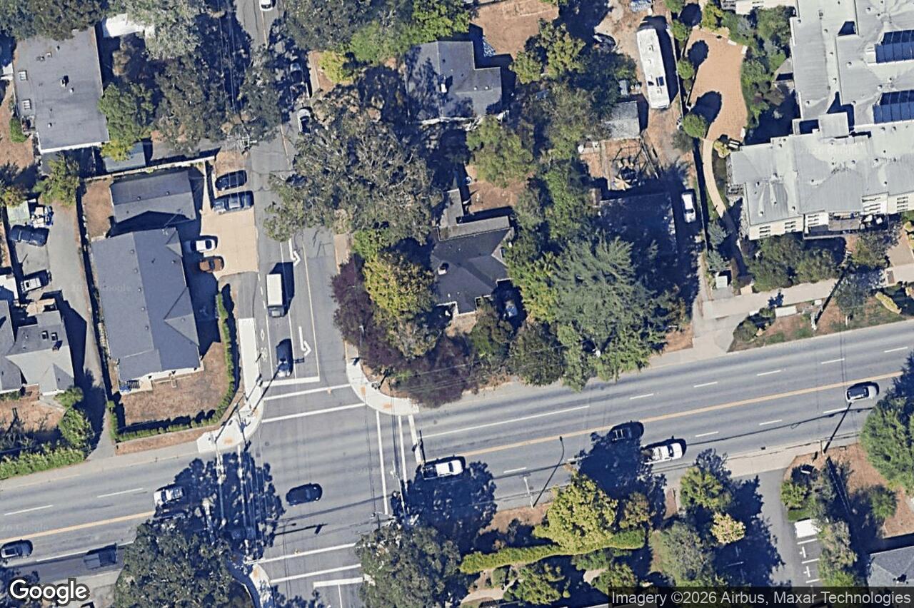 Aerial view of 970 McKenzie Ave, Saanich