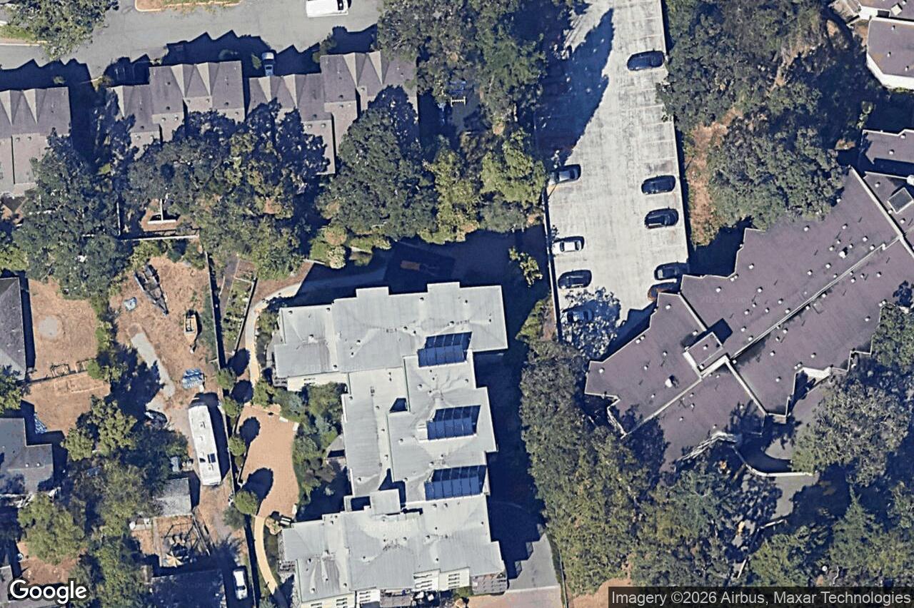 Aerial view of 405 – 982 McKenzie Ave, Saanich