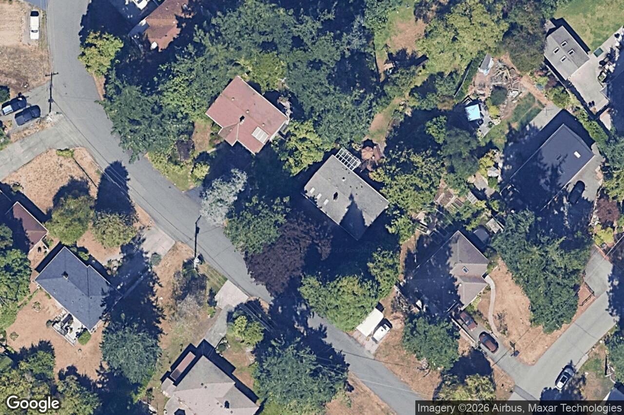 Aerial view of 2440 Alpine Cres, Saanich