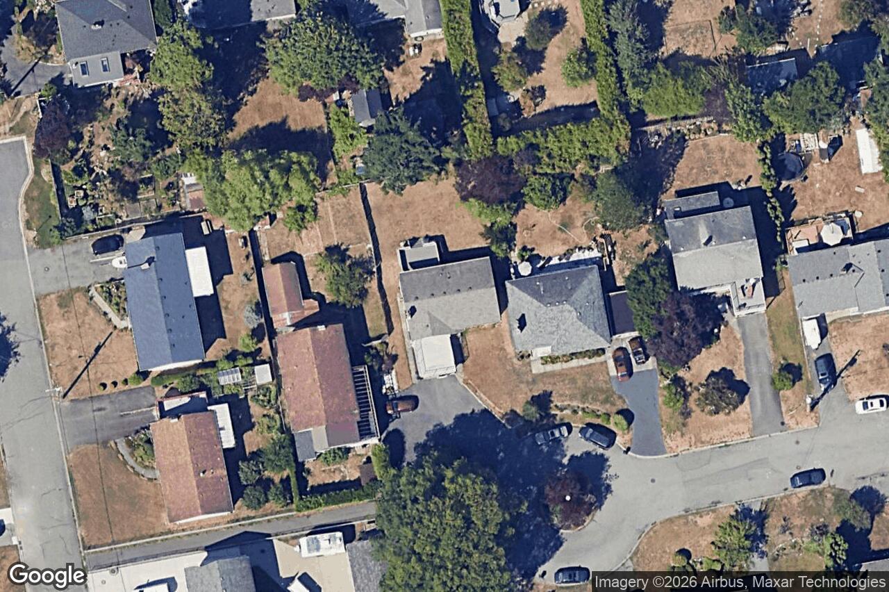 Aerial view of 564 OConnell Pl, Saanich