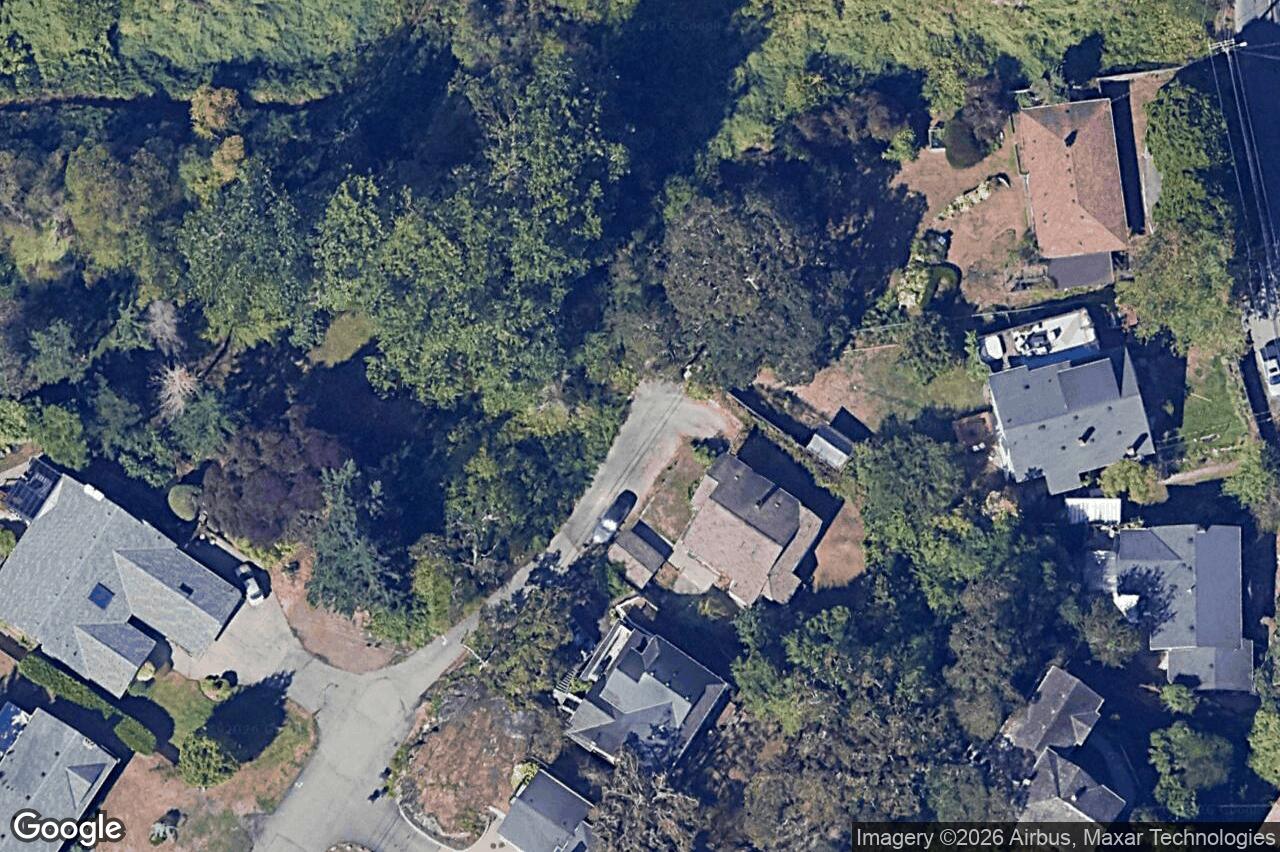 Aerial view of 1085 Primrose Rd, Saanich