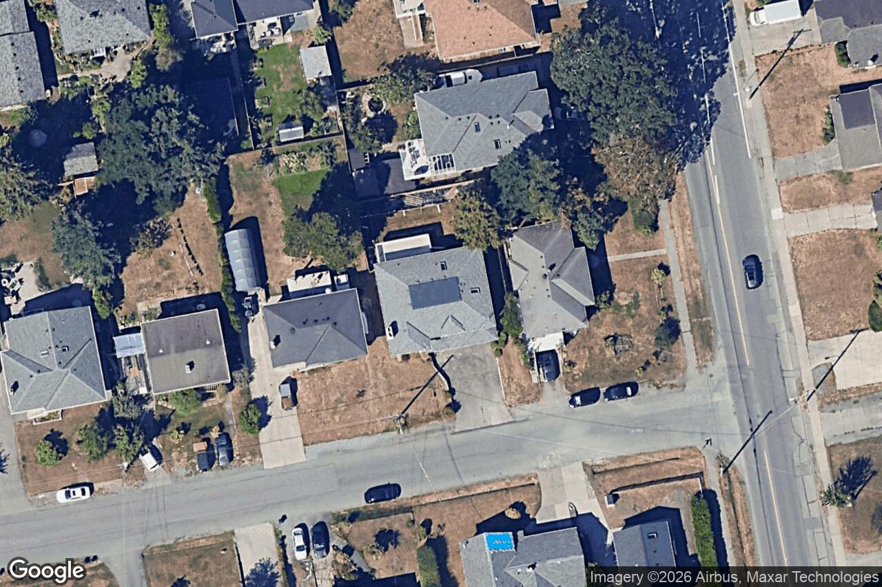 Aerial view of 598 Tait St, Saanich